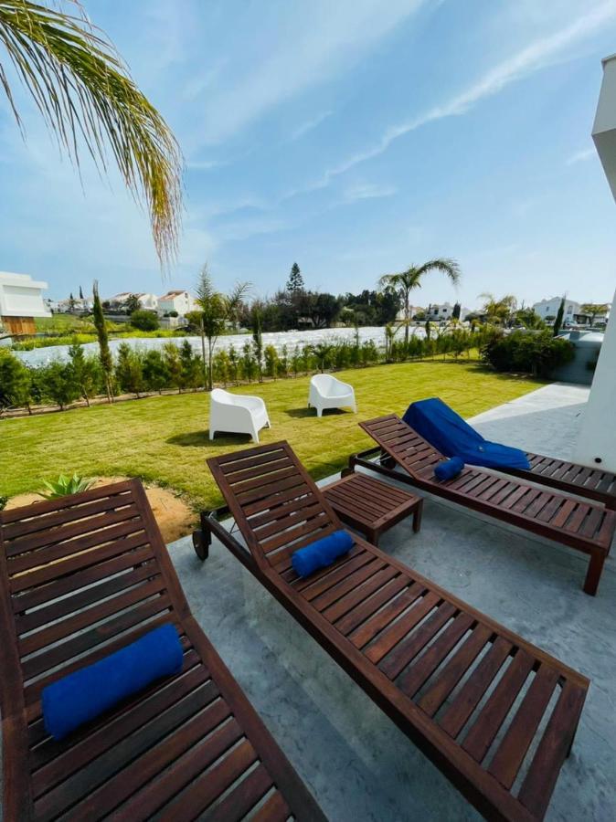 By The Beach Villa Natalya Протарас Екстер'єр фото